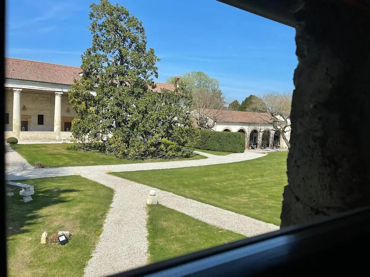 La Barchessa Di Villa Sesso Schiavo Sandrigo